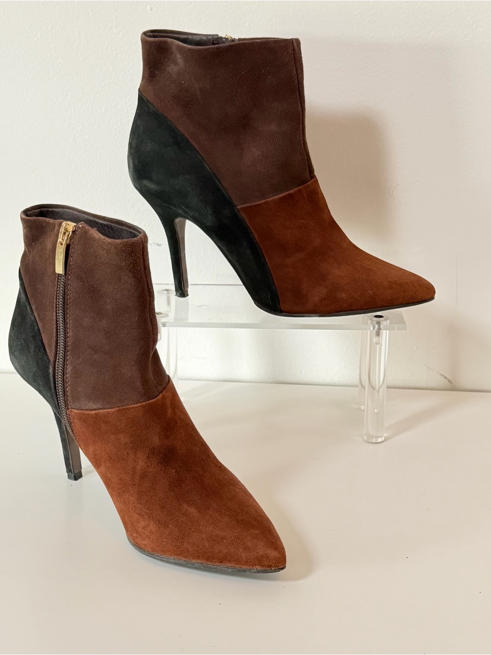 Women's Tri-Tone Suede Pointed Ankle Boots - Brown/Black